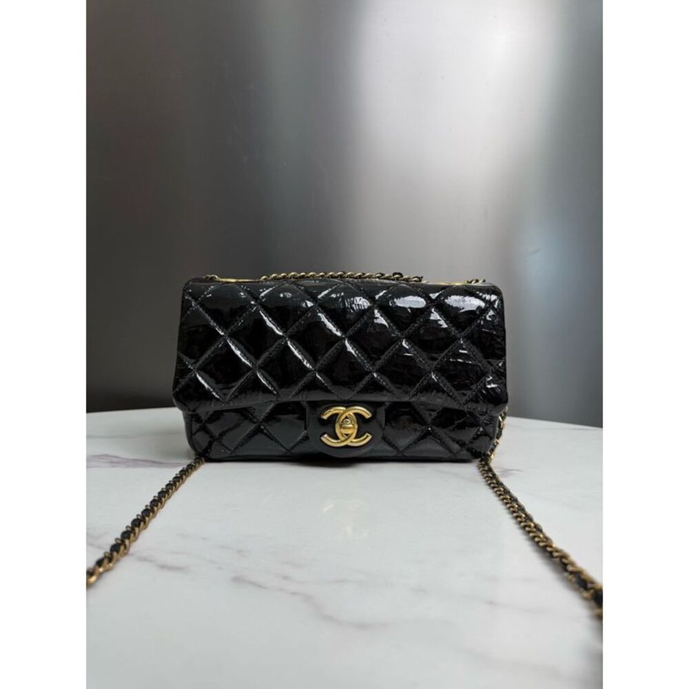 Chanel Women Pre-Loved Bag Very Good Condition